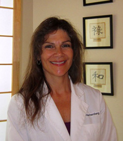 Elizabeth Hachenberg Acupuncture Image